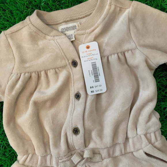 Velour Jumper - Picture 2 of 3